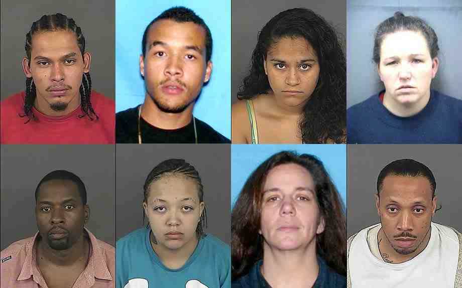 How do you say Ghislaine?